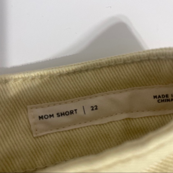 Rare NWT Pacsun | Yellow Mom Jean Shorts Size 22 - Picture 5 of 6